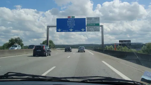 Pas de réouverture de l’A13 avant la mi-juin