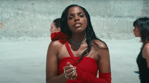 Mentissa va-t-elle représenter la Belgique à l’Eurovision avec une...