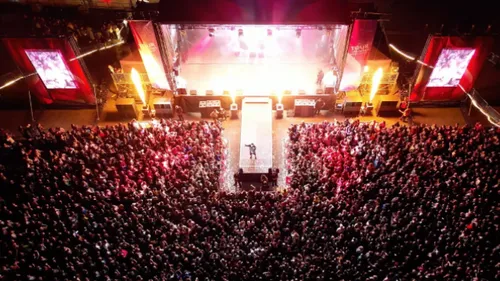 Tour Vibration 2025 : les premiers artistes dévoilés !