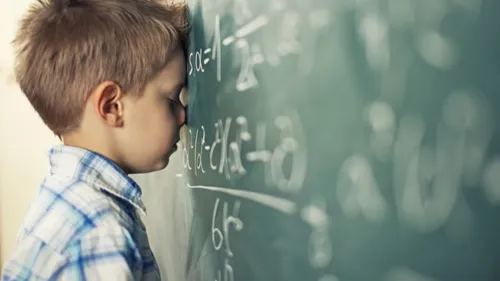 Comment est défini le calendrier scolaire ?
