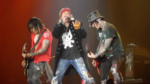 Les Guns N’Roses auraient révélé un titre inédit sur les réseaux...