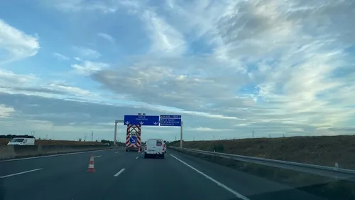 Orléans : des bidons d’huile d’olives déversés sur l’A10 perturbent...