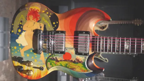 La guitare historique d’Eric Clapton vendue aux enchères... une...