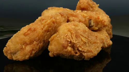 KFC sort des encens parfumés au... poulet frit