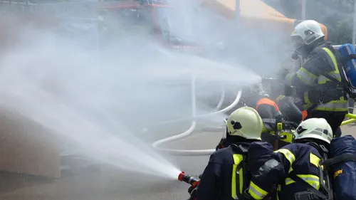 Le Bouscat : 8 véhicules incendiés et un homme placé en garde à vue