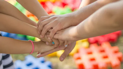 Communauté 360 : une plateforme et des séjours pour les personnes...