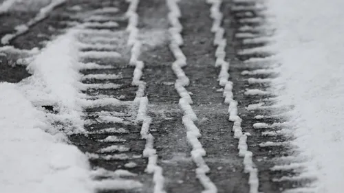 Sommes-nous obligés d'installer des pneus neige dans certains...