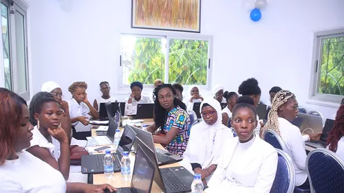 Côte d’Ivoire/NTIC : Les Jeunes Ivoiriennes se forment aux STEM