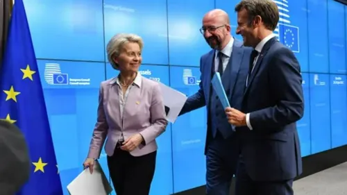 L'Ukraine, officiellement candidate à l’Union Européenne. « Il...