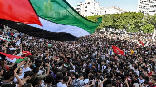 Gaza : Manifestation devant l'ambassade de France à Tunis