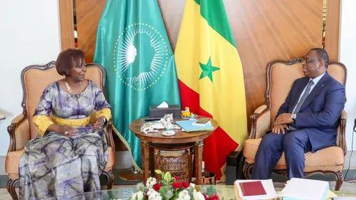 Crise au Sénégal : Louise Mushikiwabo a rencontré Macky Sall