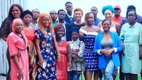 Côte d’Ivoire : Pas suffisamment de places en entreprise pour les...