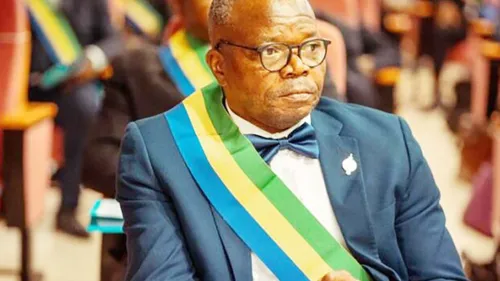 Gabon : " il faut rétablir une République avec des institutions...