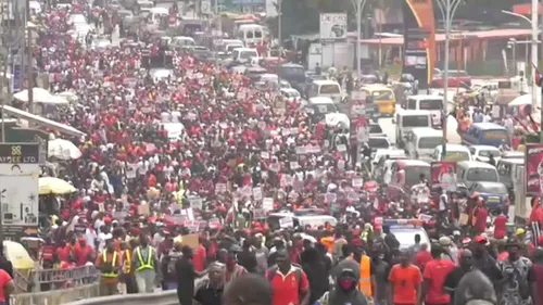 À trois mois de la présidentielle au Ghana, l'opposition, craignant...