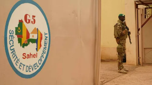 Mali/France: "il faut aussi situer les événements dans un contexte...