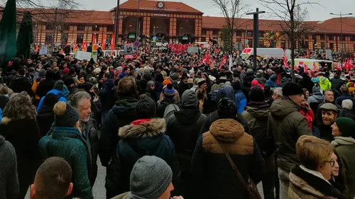 Réforme des retraites : encore plus de monde dans la rue ce mardi 