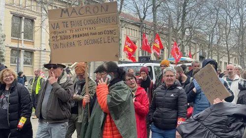 Réforme des retraites : près de 10 000 manifestants dans la Loire 