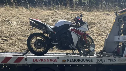 RN 88 : le cortège de mariage ne respecte pas le code de la route,...