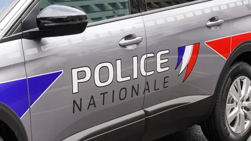 Il avait déjà dépensé tout l'argent récupéré via son escroquerie,...