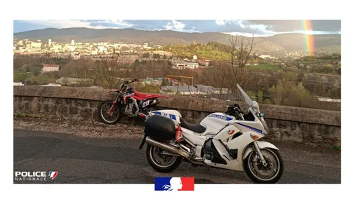 Saint-Etienne : Deux jeunes interpellés, l'un sur une moto volée, ...