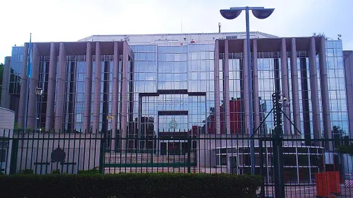 Interpol recherche un homme dans le cadre d'une enquête à...
