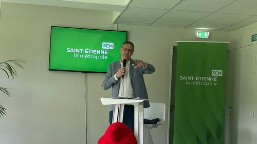 Saint-Étienne : Un club olympique sur la place Jean-Jaurès