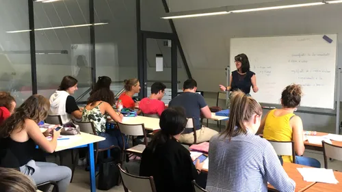 A Saint-Étienne, comment le Cours Galien prépare et accompagne les...