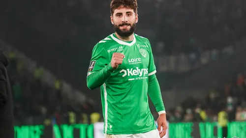 Davitashvili, plus fort que Barcola et Chevalier, élu meilleur...