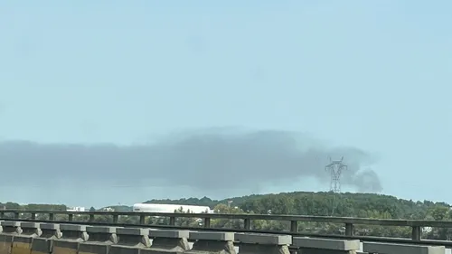 Vidéo | Près de Bordeaux, un important incendie se déclare dans une...