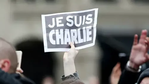 Un recueillement à Toulouse, 10 ans après l'attentat contre Charlie...