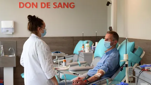 Dunkerque: Les infirmier(e)s se mobilisent en donnant leur sang 