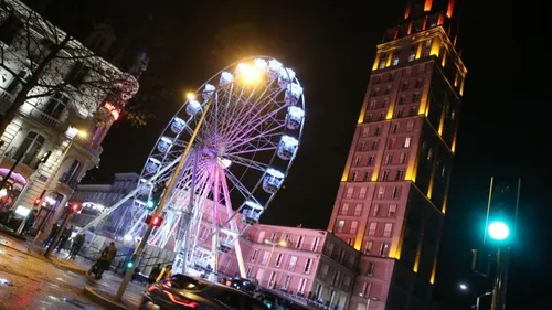Amiens : la grande roue fait son retour pour le marché de Noël