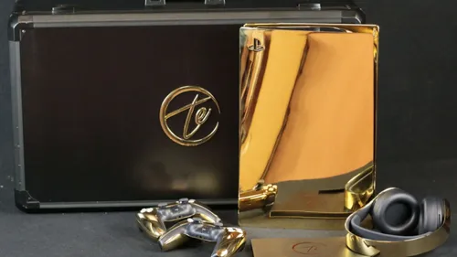 Une console en or vendue aux enchères