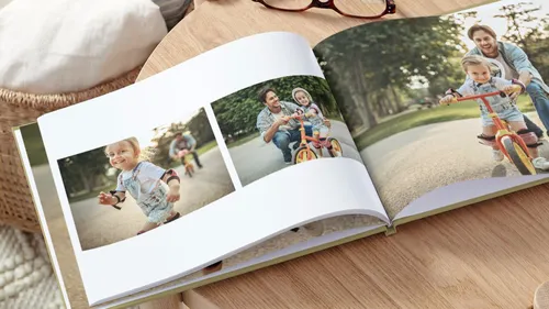 GAGNEZ DES BONS D'ACHATS DE 40€ POUR CREER UN ALBUM PHOTO SUR...