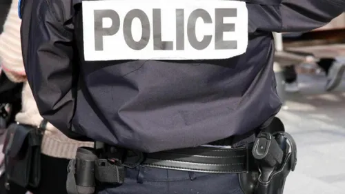 Des policiers sauvent un désespéré 