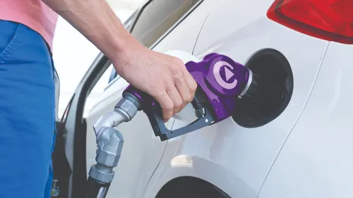 GAGNEZ VOTRE CARTE CARBURANT