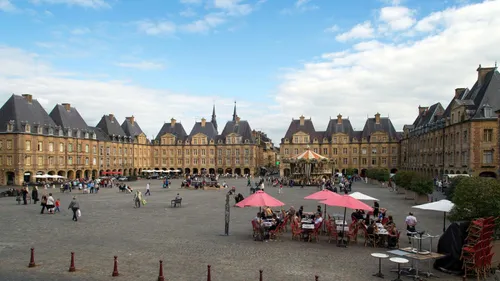 Place Ducale : nouvelle réglementation pour les beaux jours 