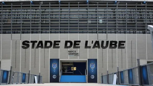 Les supporteurs du Stade de Reims, privés de derby