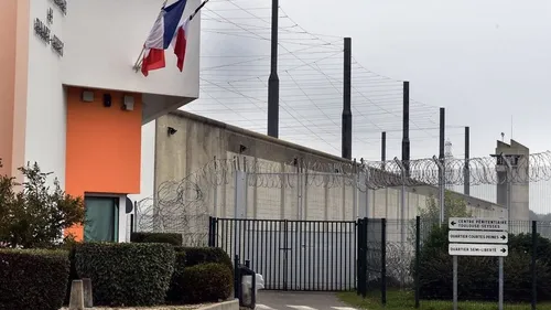 La justice reconnaît «l’indignité des conditions de détention» au...