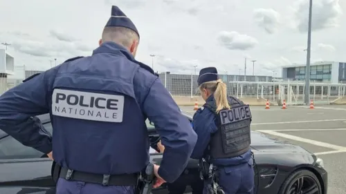 Une opération de contrôle pour lutter contre les stupéfiants au...
