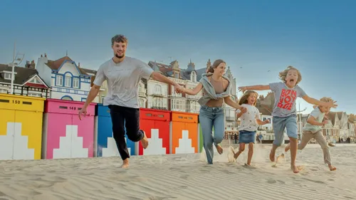 Dunkerque : Les kiosques de plage commencent à s'installer à Malo