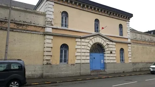 Les agents pénitentiaires de Dunkerque et Longuenesse n’en peuvent...
