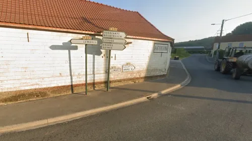 Un obus retrouvé dans une ferme à Acquin-Westbécourt