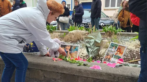 Wimereux: 200 personnes ont rendu hommage aux 5 migrants morts la...