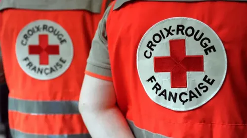 Saint-Omer : la Croix Rouge invite les sans-abri à un couscous géant 