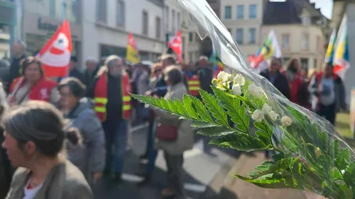 Manifestation du 1er mai: plus de 500 personnes à Dunkerque, 250 à...
