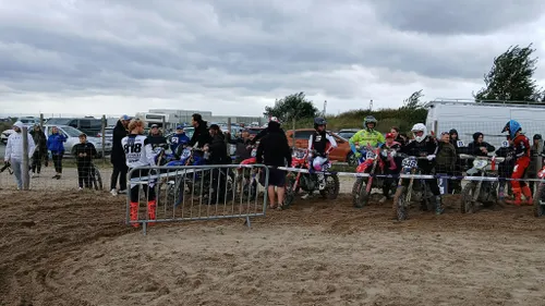 Moto : Première course sur sable de la saison, à Loon-Plage, les...