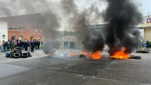 Le mouvement "Prison morte" levé dans les prison Françaises,...