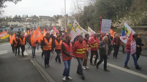 Réforme des retraites : 300 manifestants à Segré, 5000 à Laval et...