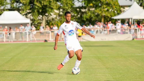 Stade lavallois : miné par son début de match, Laval s'incline à...